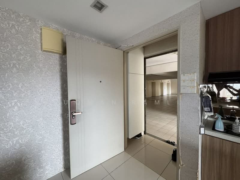 Condominium for Sale at Platinum Lake PV 20 - Luqman Ramli - Entrance - PropertyGuru.com.my