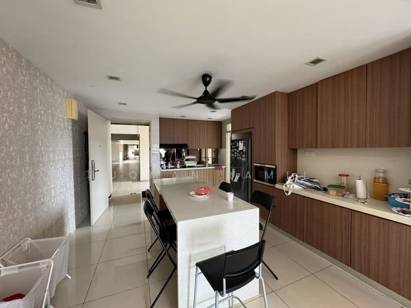 Condominium for Sale at Platinum Lake PV 20 - Luqman Ramli - Kitchen - PropertyGuru.com.my