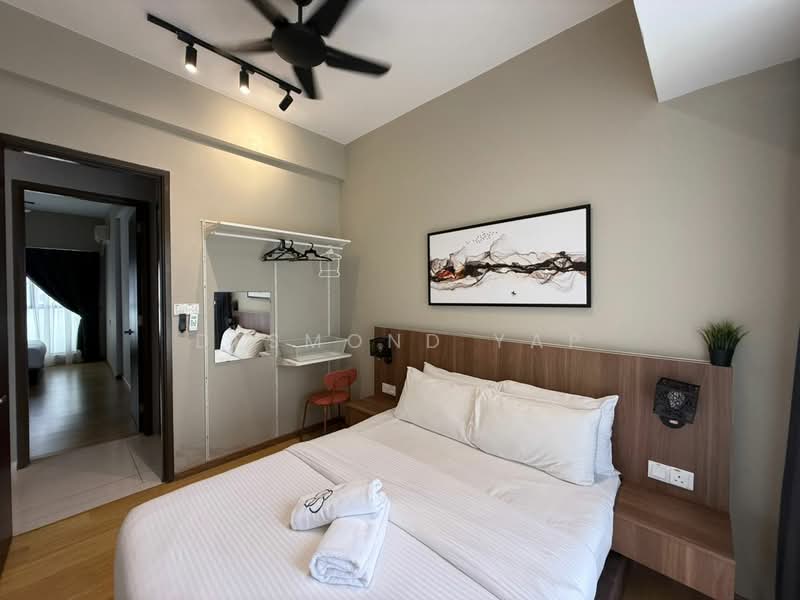 Kondominium untuk Dijual di Bay Point @ Country Garden Danga Bay - Desmond Yap - Bedroom - PropertyGuru.com.my