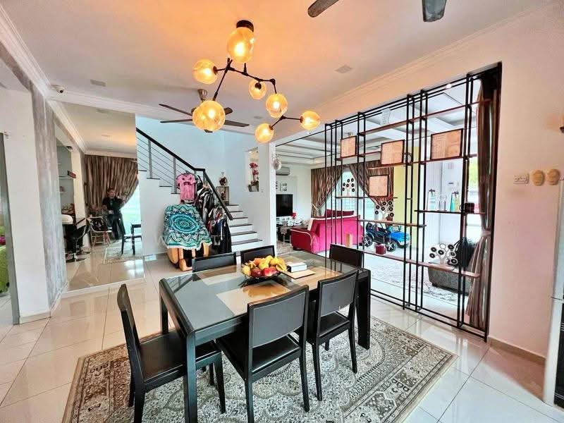 2-storey Terraced House for Sale in TTDI Grove (Kajang) - Ewat Khairul - Living Room - PropertyGuru.com.my