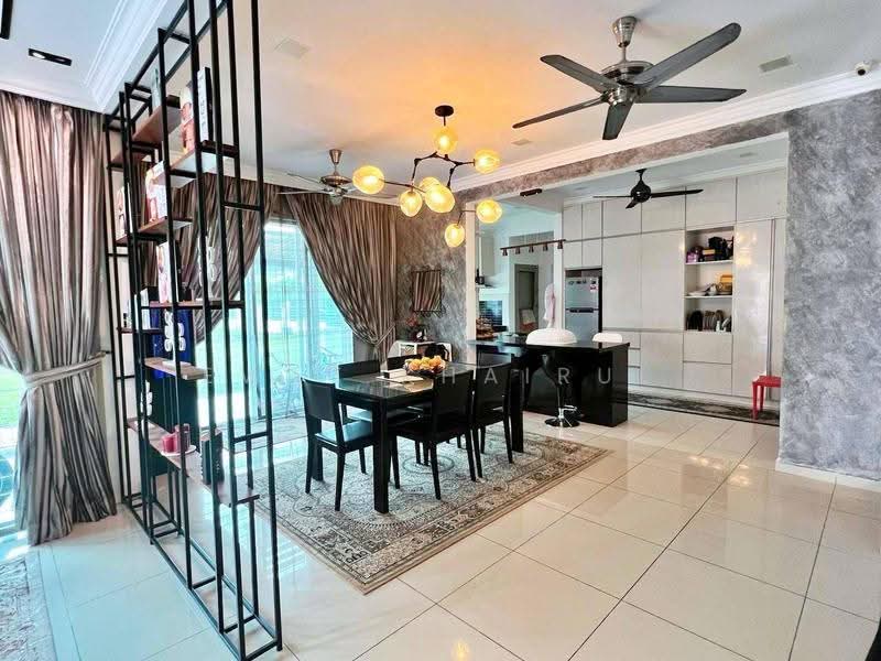 2-storey Terraced House for Sale in TTDI Grove (Kajang) - Ewat Khairul - Dining Room - PropertyGuru.com.my