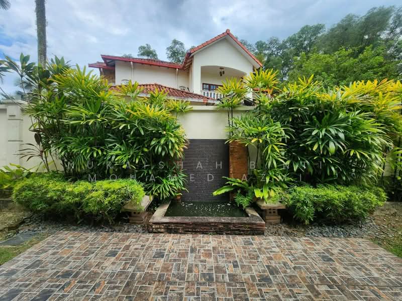 Bungalow for Sale in Bukit Jelutong (Shah Alam) - Nuraishah Binti Mohamed Azmi - Exterior - PropertyGuru.com.my