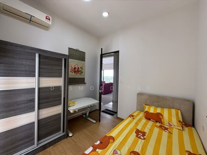Condominium for Rent at Kings Bay @ Country Garden Danga Bay - Desmond Yap - Bedroom - PropertyGuru.com.my