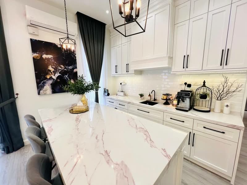 Cluster House for Sale in Eco Majestic (Semenyih) - Hawa Ibrahim - Kitchen - PropertyGuru.com.my