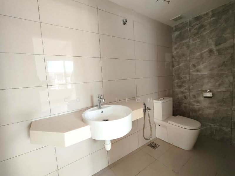 Cluster House for Sale in Kajang (Selangor) - Cole Leong - Bathroom - PropertyGuru.com.my