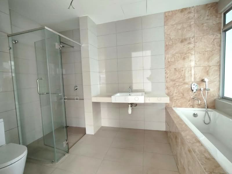 Cluster House for Sale in Kajang (Selangor) - Cole Leong - Bathroom - PropertyGuru.com.my