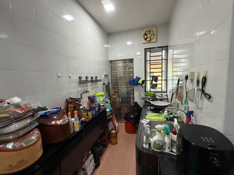 Rumah Teres 1 Tingkat untuk Dijual di Taman JP Perdana (Johor Bahru) - Aileen Lui - Kitchen - PropertyGuru.com.my