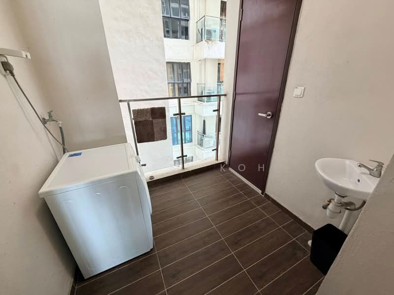 Condominium for Rent at Royal Strand @ Country Garden Danga Bay - Jessy Koh - Balcony - PropertyGuru.com.my