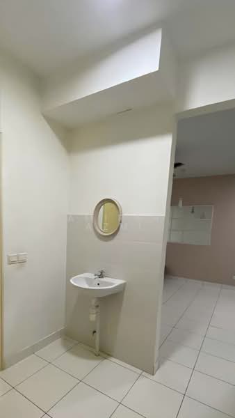 Pangsapuri untuk Disewa di Seri Pinang - Amirah Azmi - Bathroom - PropertyGuru.com.my