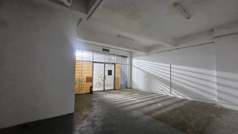 Shop for Rent in Balakong (Selangor) - Max Pek - Entrance - PropertyGuru.com.my