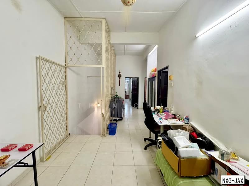 2-storey Terraced House for Sale in Klang (Selangor) - Ethan Chua - Corridor - PropertyGuru.com.my