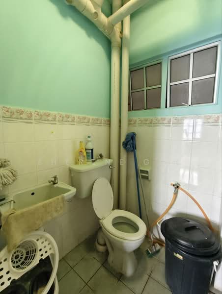 Pangsapuri untuk Dijual di Mewah Court - Sherene Goh - Bathroom - PropertyGuru.com.my
