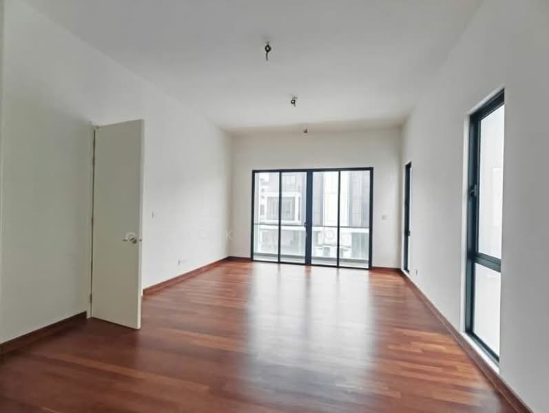 Semi-Detached House for Sale in Kota Damansara (Selangor) - CK Hoo - Living Room - PropertyGuru.com.my