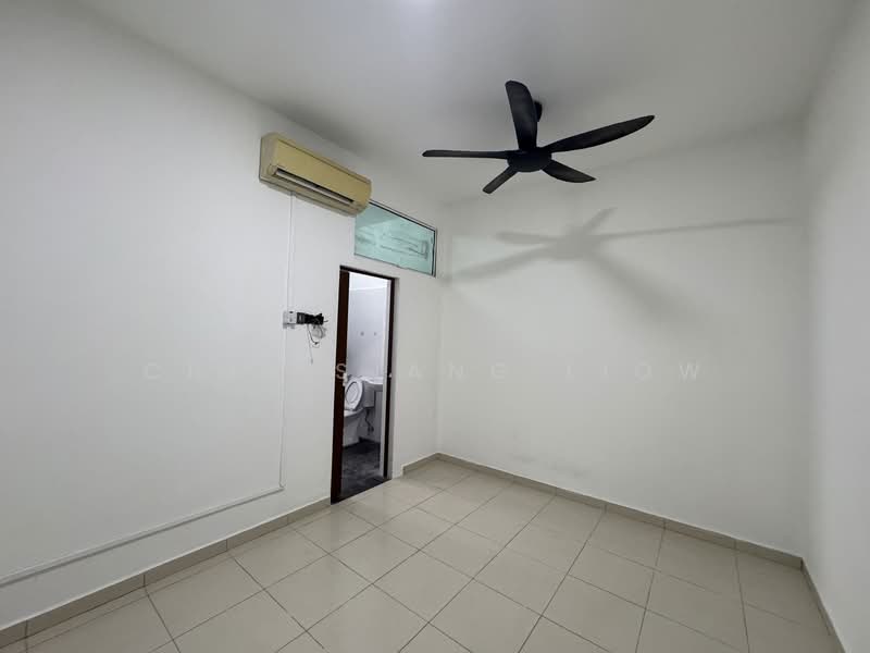 2-storey Terraced House for Sale in Taman Belimbing Harmoni (Durian Tunggal) - Chin Siang Liow - Bathroom - PropertyGuru.com.my