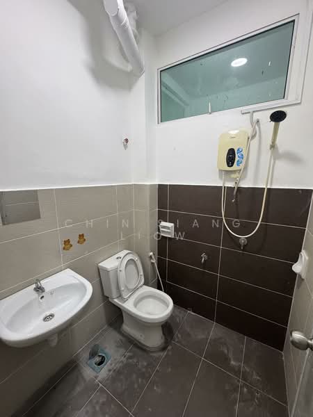 2-storey Terraced House for Sale in Taman Belimbing Harmoni (Durian Tunggal) - Chin Siang Liow - Bathroom - PropertyGuru.com.my