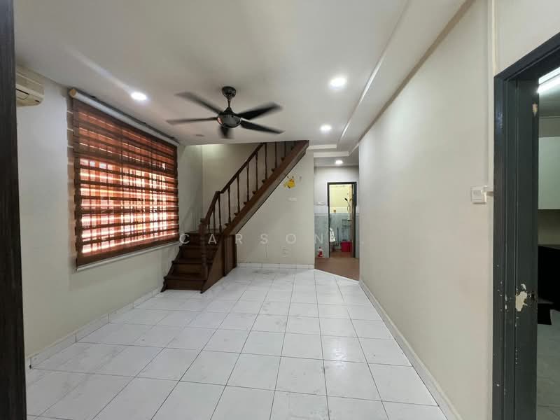 Rumah Teres 1 Tingkat untuk Dijual di Bandar Uda Utama (Johor Bahru) - Carson . - Living Room - PropertyGuru.com.my