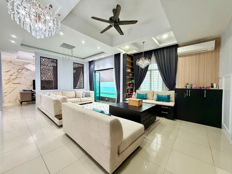 Bungalow for Sale in Kajang (Selangor) - Nuraishah Binti Mohamed Azmi - Living Room - PropertyGuru.com.my