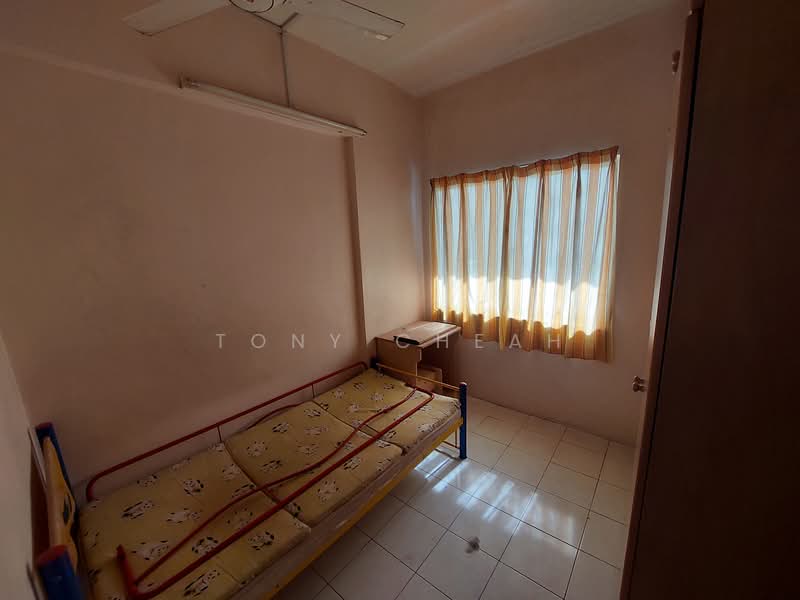 Apartment for Sale at Gambier Heights - Tony Cheah - Bedroom - PropertyGuru.com.my