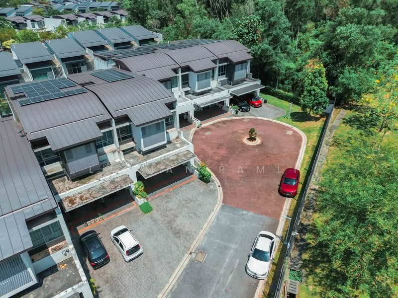 3-storey Terraced House for Sale in Cyberjaya (Selangor) - Luqman Ramli - Exterior - PropertyGuru.com.my