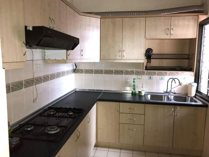 Rumah Teres 2 Tingkat untuk Dijual di Putra Heights (Subang Jaya) - Aizat Saifulrullah - Kitchen - PropertyGuru.com.my