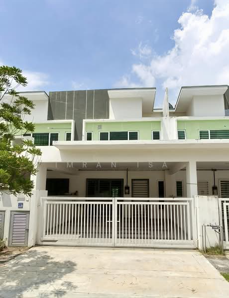 Terraced House for Sale in Bandar Sri Sendayan (Negeri Sembilan) - Imran Isa - Exterior - PropertyGuru.com.my