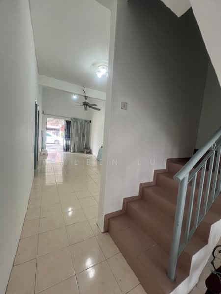 Rumah Teres 1.5 Tingkat untuk Dijual di Taman Kota Jaya (Kota Tinggi) - Aileen Lui - Living Room - PropertyGuru.com.my