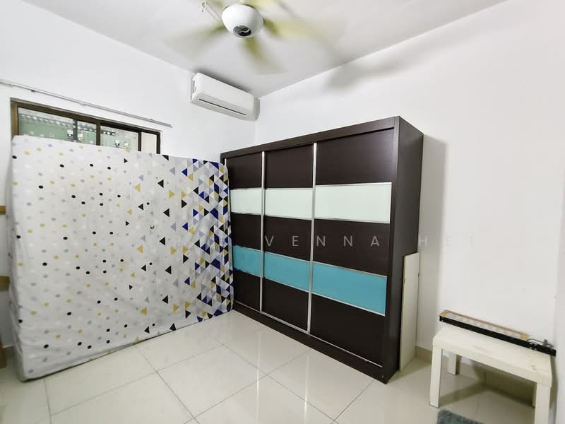 Condominium for Rent at Atmosfera Kondominium - Valerie Venna Hee - Bedroom - PropertyGuru.com.my
