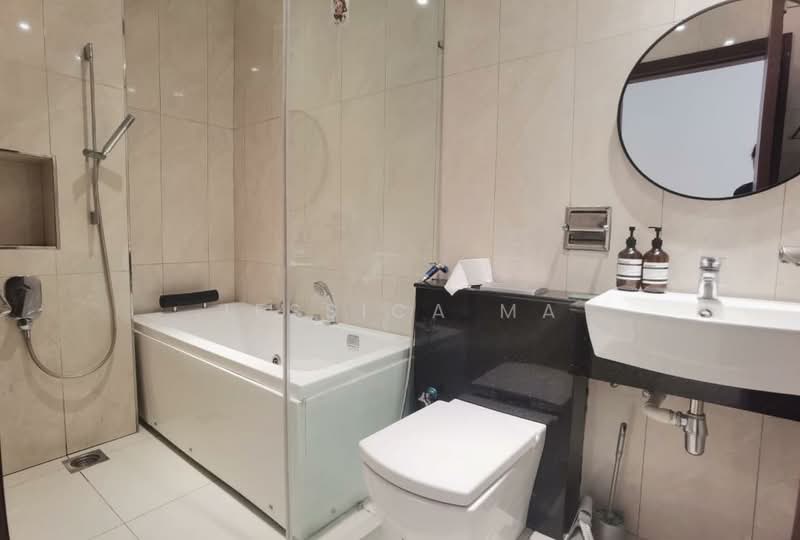 Service Residence for Rent at Paragon Suites @ CIQ - Jessica Ma - Bathroom - PropertyGuru.com.my