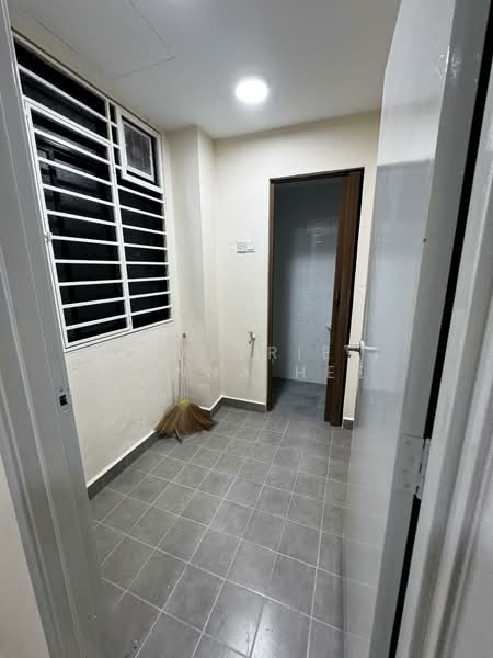 Condominium for Sale at Atmosfera Kondominium - Valerie Venna Hee - PropertyGuru.com.my