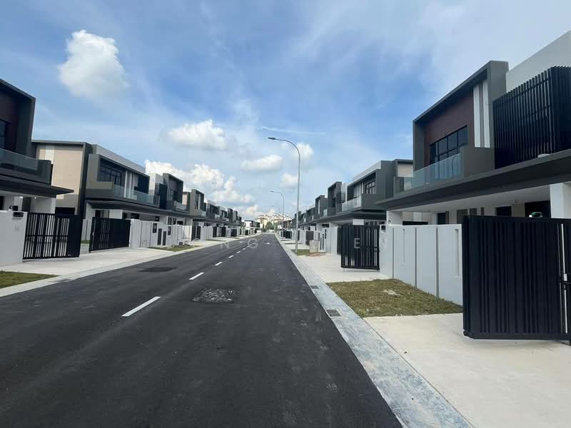 Rumah Berkembar untuk Dijual di Taman Sutera Utama (Skudai) - Jong Chen - Exterior - PropertyGuru.com.my