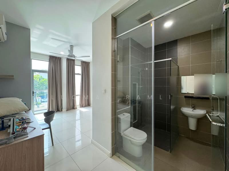 2-storey Terraced House for Sale in Setia Eco Glades (Cyberjaya) - Luqman Ramli - Bathroom - PropertyGuru.com.my