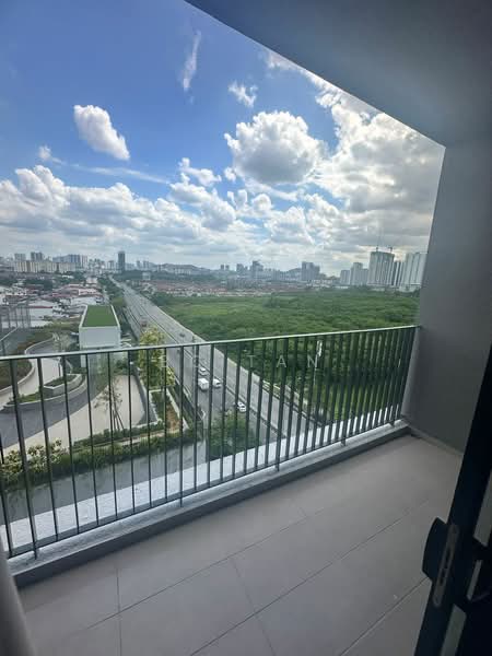 Service Residence for Rent at Residensi Ava @ Kiara Bay - BC TAN - Balcony - PropertyGuru.com.my