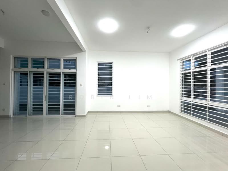 Rumah Berkembar untuk Dijual di Taman Ponderosa (Johor Bahru) - Robin Lim - Living Room - PropertyGuru.com.my
