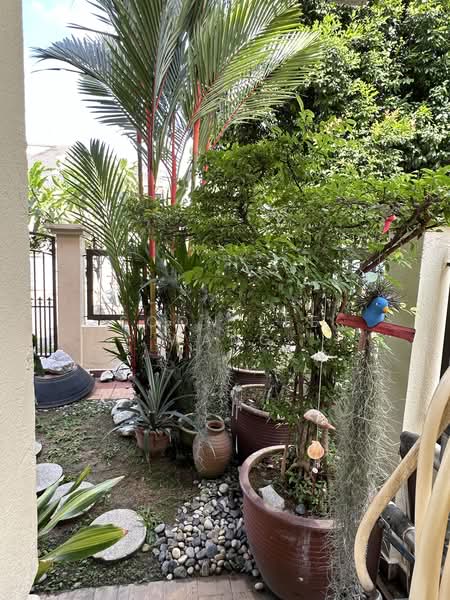 Rumah Teres 2.5 Tingkat untuk Dijual di Bandar Utama (Selangor) - Soon Lee Wang - Garden - PropertyGuru.com.my