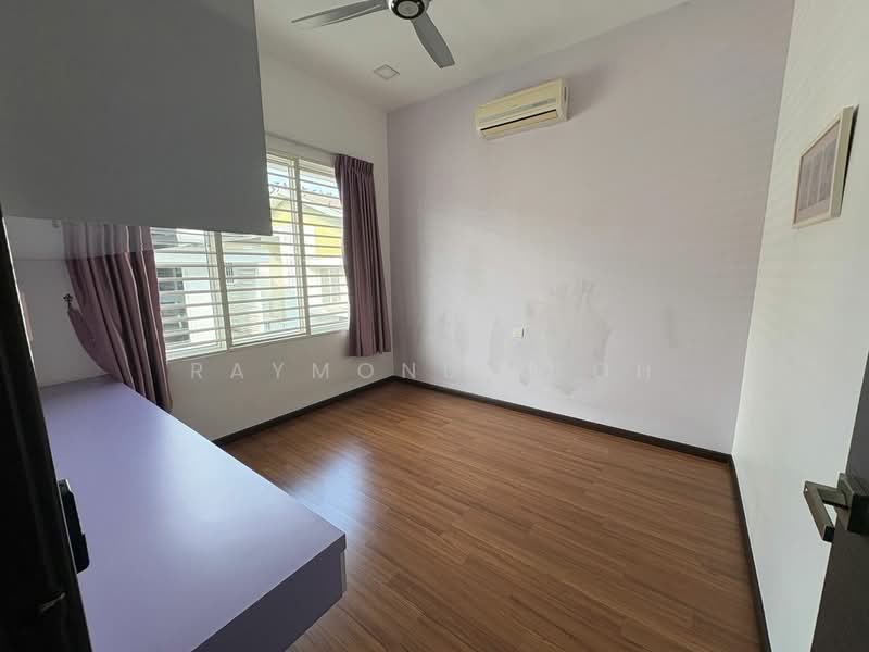 Semi-Detached House for Sale in Taman Jasa Indah (Bukit Mertajam) - Raymond Teoh - Bedroom - PropertyGuru.com.my