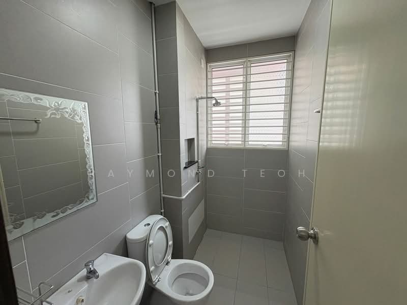 Semi-Detached House for Sale in Taman Jasa Indah (Bukit Mertajam) - Raymond Teoh - Bathroom - PropertyGuru.com.my