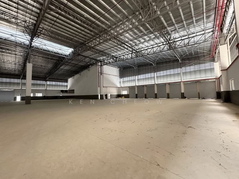 Detached Factory for Rent in Taman Perindustrian Senai (Senai) - Ken Cheow - Interior - PropertyGuru.com.my