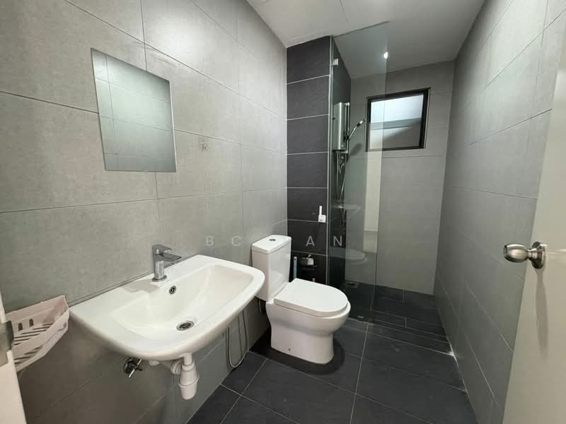 Kondominium untuk Disewa di Trinity Lemanja - BC TAN - Bathroom - PropertyGuru.com.my