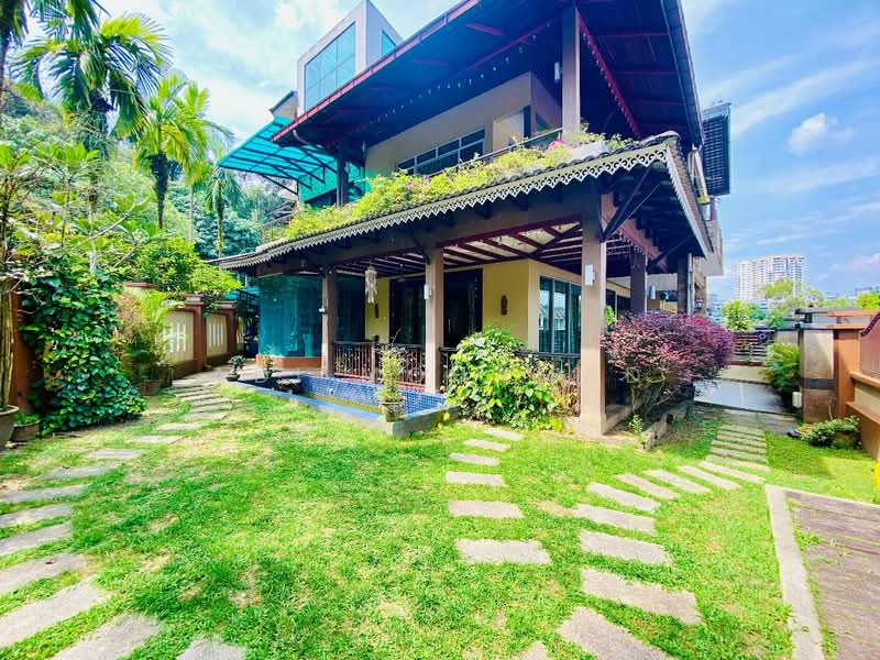 2.5-storey Terraced House for Sale in Bukit Antarabangsa (Ulu Kelang) - Adi Mohamad - Exterior - PropertyGuru.com.my