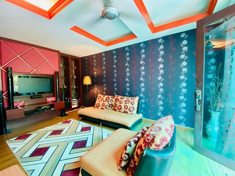 2.5-storey Terraced House for Sale in Bukit Antarabangsa (Ulu Kelang) - Adi Mohamad - Living Room - PropertyGuru.com.my