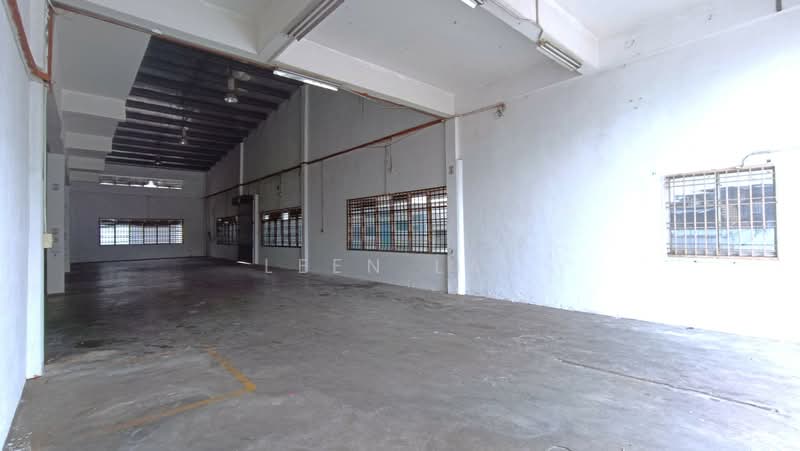 Factory for Rent in Taman Perindustrian Cemerlang (Ulu Tiram) - Leen Lai - Interior - PropertyGuru.com.my