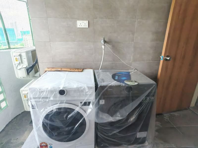 Condominium for Rent at Indah Samudra Condominium - SJ CHAN - Balcony - PropertyGuru.com.my