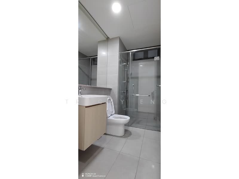 Kondominium untuk Dijual di Grand Medini - Tracey Eng - Bathroom - PropertyGuru.com.my