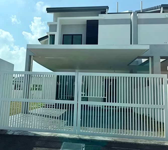 2-storey Terraced House for Sale in Nilai (Negeri Sembilan) - Imran Isa - Exterior - PropertyGuru.com.my