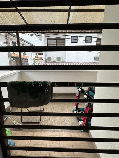 2-storey Terraced House for Sale in Bandar Utama (Selangor) - Soon Lee Wang - Balcony - PropertyGuru.com.my