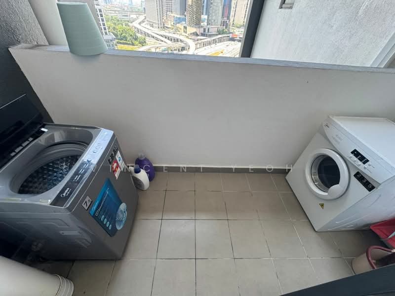Servis Apartment untuk Disewa di Sunway Velocity TWO - Vincent Yeoh - Balcony - PropertyGuru.com.my