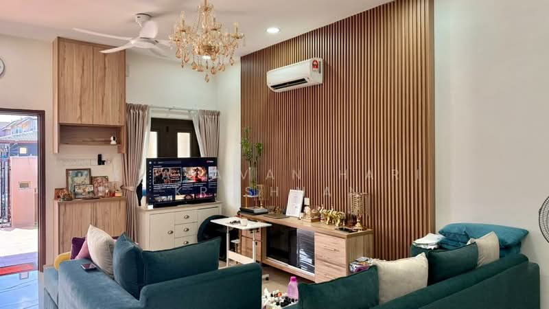 Rumah Teres 1.5 Tingkat untuk Dijual di Subang Jaya (Selangor) - Keasavan Hari Krishnan - Living Room - PropertyGuru.com.my