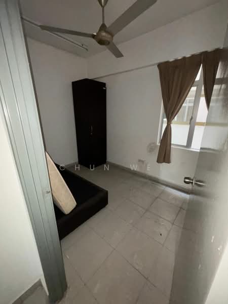 Servis Apartment untuk Dijual di The Academia @ South City Plaza - Chun Wei - Bedroom - PropertyGuru.com.my