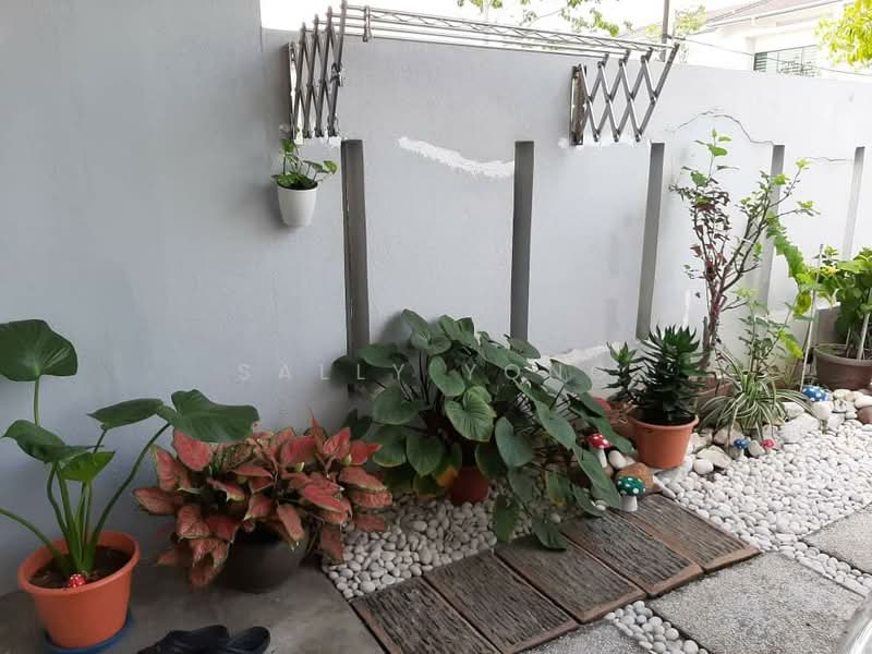 2-storey Terraced House for Sale in Klang (Selangor) - Sally Yong - Garden - PropertyGuru.com.my