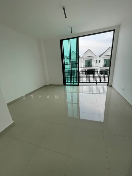 Rumah Teres 2 Tingkat untuk Dijual di Bandar Seri Alam (Masai) - Bryan Chiew - Interior - PropertyGuru.com.my